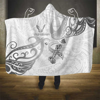Brain Cancer Awareness Hooded Blanket Ribbon Polynesian Pattern