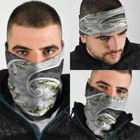 Piko Hawaii Neck Gaiter Polynesian Pattern With Maile Pikake Honohono Lei