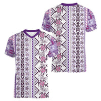 Hawaii Makahiki Turtle Women V-Neck T-Shirt Violet Tapa Pattern - Polynesian Pride