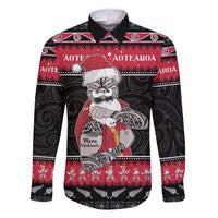 New Zealand Santa Tiki Christmas Family Matching Off Shoulder Short Dress and Hawaiian Shirt Meri Kirihimete LT05 Dad's Shirt - Long Sleeve Black - Polynesian Pride