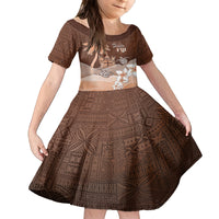 Personalised Bula Fiji Family Matching Tank Maxi Dress and Hawaiian Shirt Fijian Masi Pattern With Brown Coat Of Arms LT05 Daughter's Dress Brown - Polynesian Pride