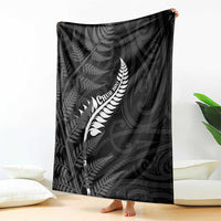 New Zealand Chur Bro Blanket Maori Koru With Silver Fern