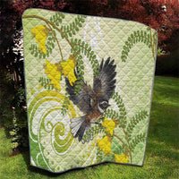 New Zealand Piwakawaka Fantail Bird Quilt With Kowhai Flowers LT05 - Polynesian Pride