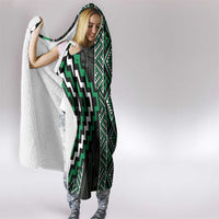 Jade Tukutuku Pattern Aotearoa Hooded Blanket Niho Taniwha and Puhoro Motifs