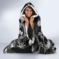 Hawaii Plumeria Hooded Blanket Hau'oli la Makuahine Monochrome LT7 - Polynesian Pride