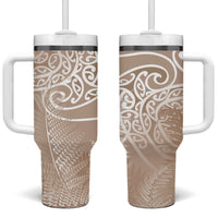 Aotearoa Maori Koru Curves Tumbler With Handle Silver Ferns - Mocha