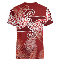 Aotearoa Maori Koru Curves Women V-Neck T-Shirt Silver Ferns - Crimson Red LT7 - Polynesian Pride