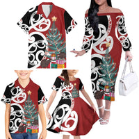 New Zealand Silver Fern Christmas Tree Family Matching Off The Shoulder Long Sleeve Dress and Hawaiian Shirt Meri Kirihimete - Polynesian Pride