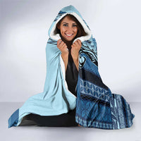 Samoa Siapo Mamanu Hooded Blanket Plumeria Navy Blue Motifs