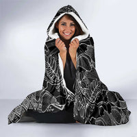 Aotearoa Taniko Pattern Hooded Blanket Poutama Mix Kowhai Flowers