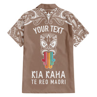 personalised-kia-kaha-te-reo-maori-family-matching-short-sleeve-bodycon-dress-and-hawaiian-shirt-hei-tiki-mix-koru-brown