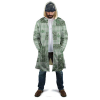 Hawaiian Quilt Tapa On Pastel Mint Palaka Motifs Cloak