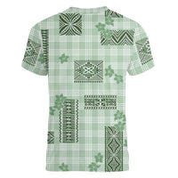 Hawaiian Quilt Tapa On Pastel Mint Palaka Motifs Women V-Neck T-Shirt LT7 - Polynesian Pride