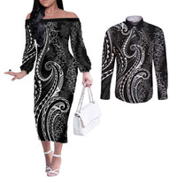 Polynesia Plumeria Lei Couples Matching Off The Shoulder Long Sleeve Dress and Long Sleeve Button Shirt Black Curves Motif LT7 Black - Polynesian Pride