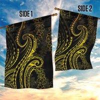 Polynesia Plumeria Lei Garden Flag Black Gold Curves Motif