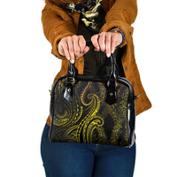 Polynesia Plumeria Lei Shoulder Handbag Black Gold Curves Motif LT7 One Size Gold - Polynesian Pride