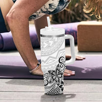 Polynesia Tumbler With Handle Plumeria White Curves
