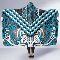 Maori Tukutuku Taniko Motifs Hooded Blanket Turquoise Poutama Mix Kowhaiwhai