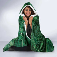 New Zealand Aroha Koe Mama Hooded Blanket Maori Hongi - Pounamu