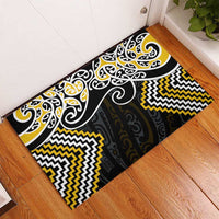 Gold Aotearoa Tukutuku Manawa Tapu Rubber Doormat Ta Moko Toi Maori LT9 - Polynesian Pride
