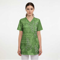 Hawaii Molokai Island Kukui Nut Flowers Scrub Top Tribal Kakau Pattern - Polynesian Pride