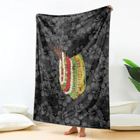 Hawaii Lei Kamehameha Blanket Ele'ele Seamless Pattern Hibiscus Flower LT9 - Polynesian Pride