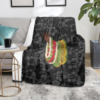 Hawaii Lei Kamehameha Blanket Ele'ele Seamless Pattern Hibiscus Flower LT9 - Polynesian Pride