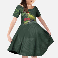 Meri Kirihimete Kakapo Family Matching Mermaid Dress and Hawaiian Shirt Green Silver Fern Christmas Vibe LT9 Daughter's Dress Green - Polynesian Pride