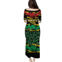 Vanuatu 46th Year Anniversary Family Matching Puletasi and Hawaiian Shirt 30 July 1980 Hibiscus Seamless Pattern LT9 - Polynesian Pride