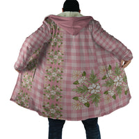 Akala Hamele Hawai'i Palaka Squares Maile Leaf Cloak Flowers Hawaiian Quilt Patterns