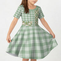Liko Kukui Hawai'i Palaka Squares Maile Leaf Kid Short Sleeve Dress Flowers Hawaiian Quilt Patterns