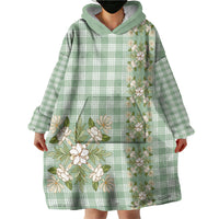 Liko Kukui Hawai'i Palaka Squares Maile Leaf Wearable Blanket Hoodie Flowers Hawaiian Quilt Patterns