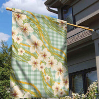 Liko Kukui Hawai'i Palaka Plumeria Garden Flag Puakenikeni and Maile Lei