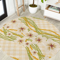 Melemele Ahiahia Hawai'i Palaka Plumeria Round Carpet Puakenikeni and Maile Lei