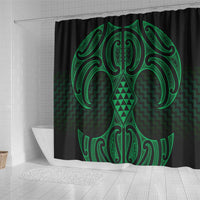 Kakariki Maori Ta Moko Poutama Art Shower Curtain
