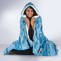Hawaiian Hibiscus Honu Hooded Blanket Blue Mele Kalikimaka Palaka Spirit - Polynesian Pride