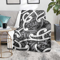 Aotearoa Maori Kowhaiwhai Blanket Kiwikiwi Puhoro and Patiki