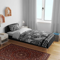 New Zealand Taiaha Maori Bedding Set Kiwikiwi Minimalist Silver Fern Tukutuku Motif