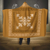 Hawaiian Quilt Block Design Hooded Blanket Gold Hawaii Culture Motifs - Polynesian Pride