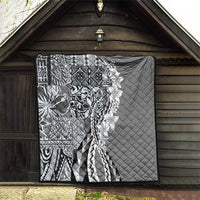 Aloha Vintage Plumeria Hawaiian Tapa Pattern Quilt Gray Hawaiian Tapa Pattern - Polynesian Pride