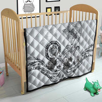 Polynesian Manta Ray Quilt Gray Floral Turtle Tattoo - Polynesian Pride