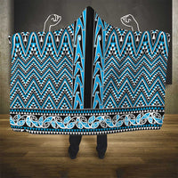 New Zealand Maori Niho Taniwha Hooded Blanket Kikorangi Mangopare and Puhoro Pattern