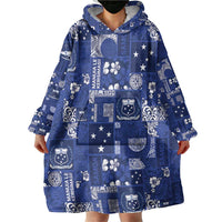Blue Samoa Manuia Le Kerisimasi Wearable Blanket Hoodie Pacific Patchwork Xmas Vibes - Polynesian Pride