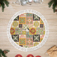 Mele Kalikimaka Hawaii Christmas Tree Skirt Melemele Mama Seamless Floral Motif LT9 Fringed Beige - Polynesian Pride