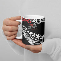 Honour The Treaty New Zealand Personalised Ceramic Mug Toitu Te Tiriti Half Fern Haka Dance - Polynesian Pride