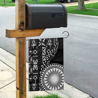 Black Tongan Ngatu Fonulei Pattern Garden Flag