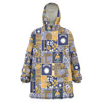 Ekamawir omo Nauru Wearable Blanket Hoodie Pacific Patchwork Xmas Vibes - Polynesian Pride