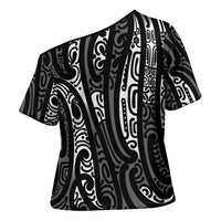 New Zealand Maori Taniko Cross Shoulder Shirt Black Kowhaiwhai Puhoro LT9 - Polynesian Pride