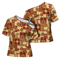 Rotuma Faiakse'ea 'e Kirisimasi Cross Shoulder Shirt Pacific Patchwork Xmas Vibes - Polynesian Pride