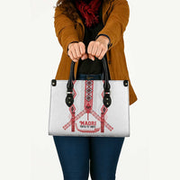 Toitu Te Tiriti Waitangi Leather Bag White Wharenui House LT9 - Polynesian Pride